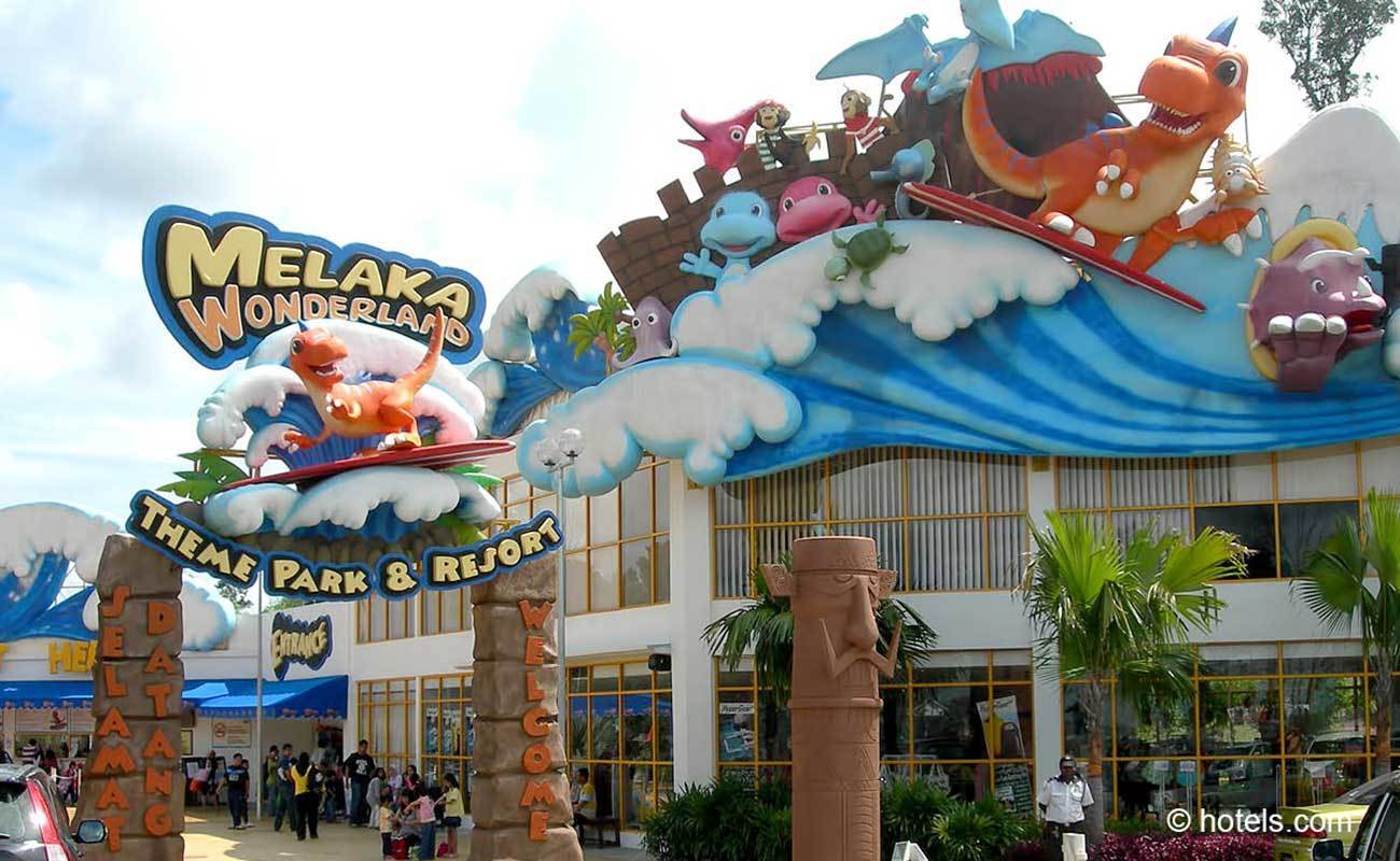  Melaka Wonderland Theme Park