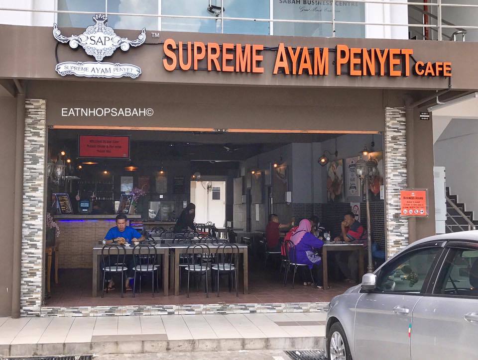 Supreme Ayam Penyet Cafe