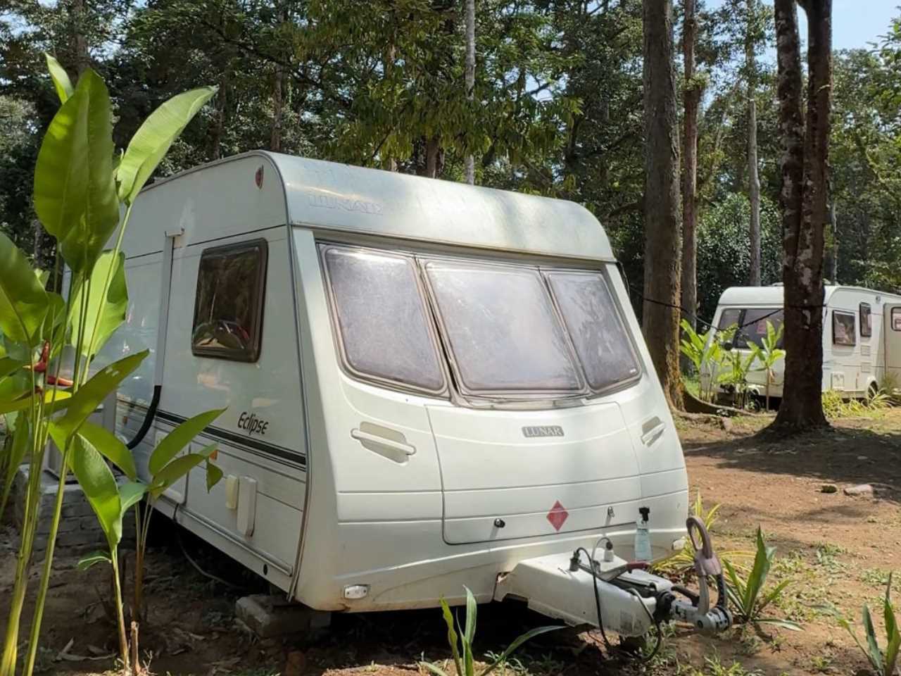 CARAVAN ABBEY